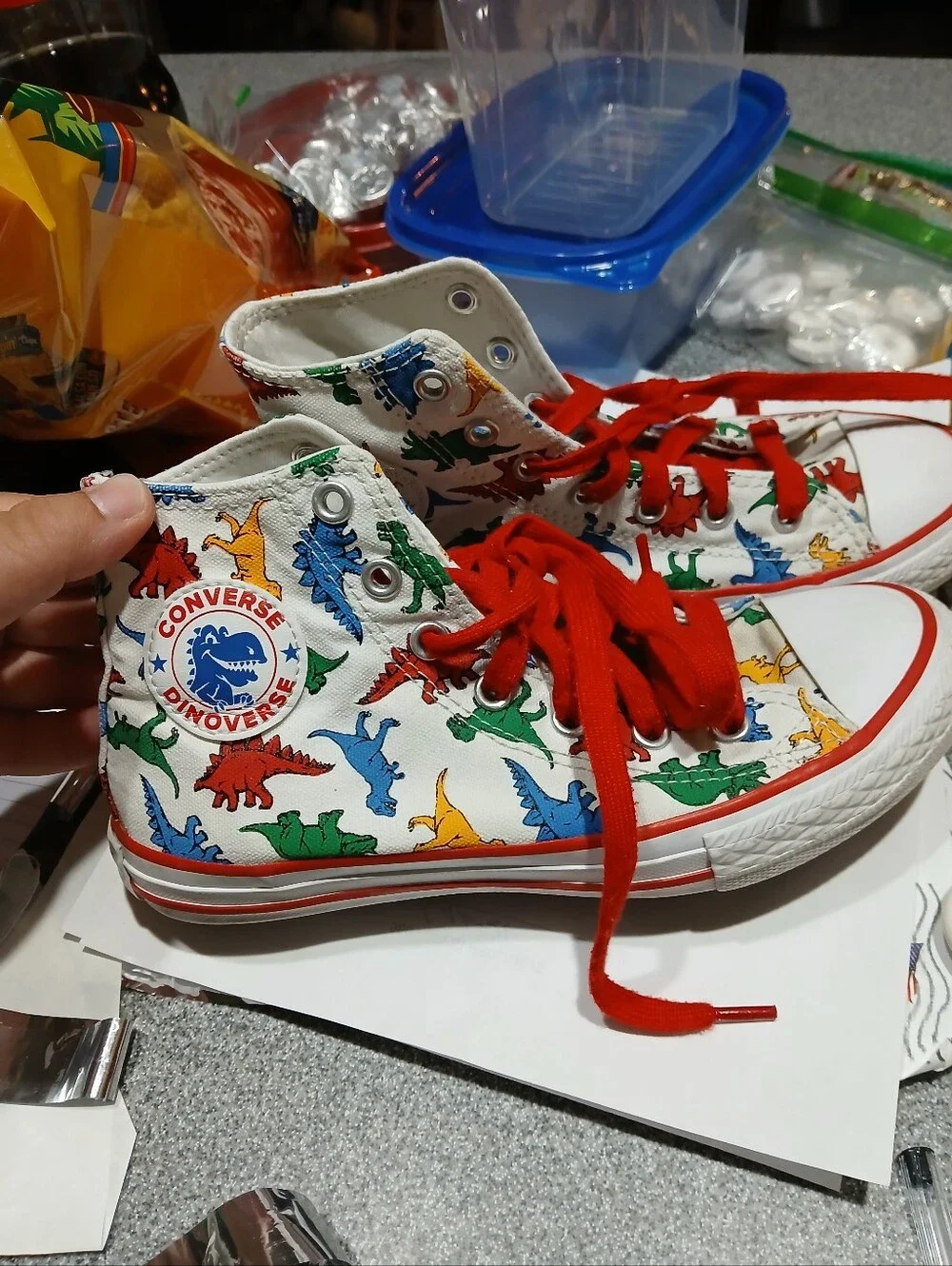 converse dinosar shoes kids